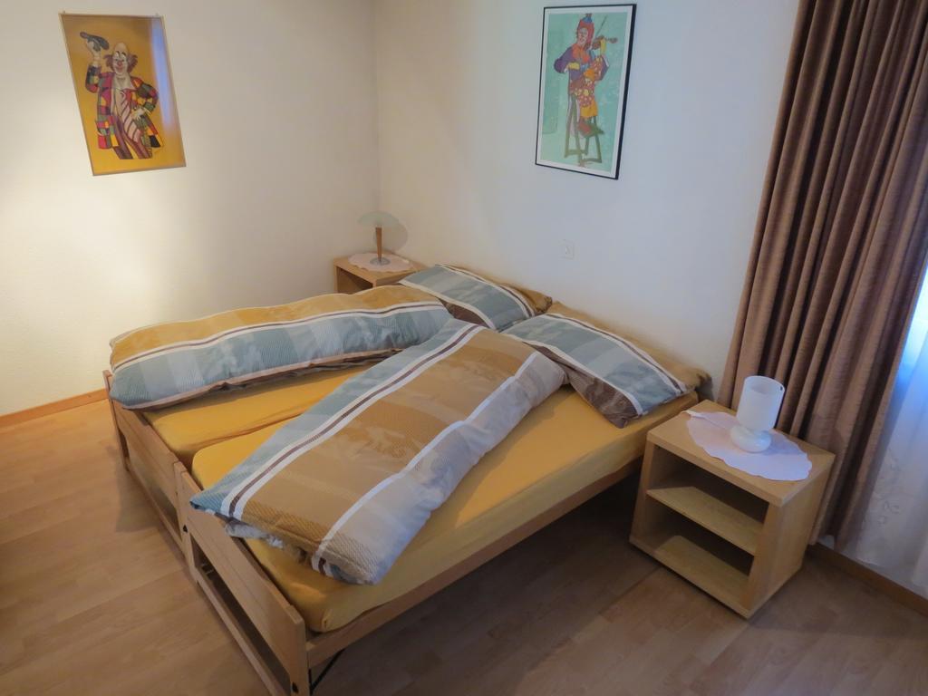 Sunshine 2 Apartment Fiesch Bagian luar foto